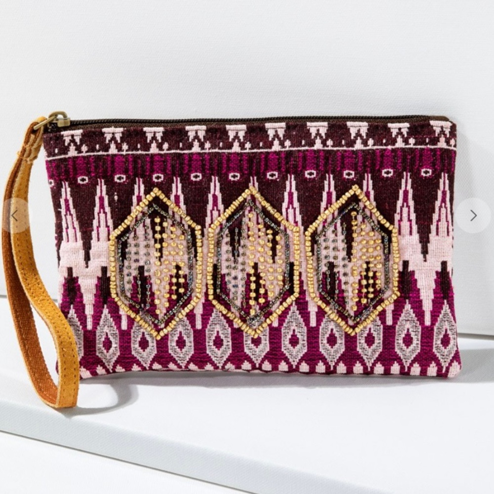 HP. Handmade patterned clutch. - Picture 2 of 6